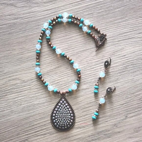 Southwest Beaded Necklace Earrings Set With Vtg Copper Pendant OOAK Handmade 23" - Picture 4 of 11